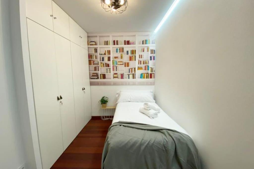 Apartamento Apartamento 2H 2B En El Centro Con Garaje A Coruña Exterior foto
