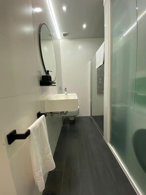 Apartamento Apartamento 2H 2B En El Centro Con Garaje A Coruña Exterior foto